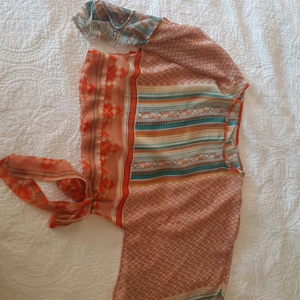 Mixed pattern see through top